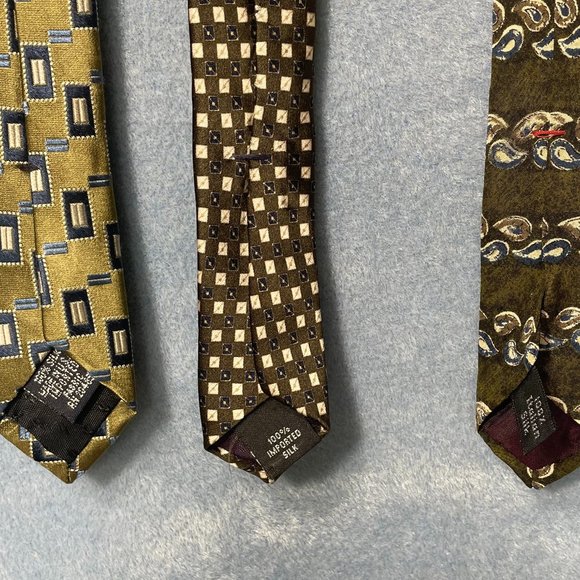 Bundle of 3 100% Silk Used Neckties. Made in the USA. - Picture 5 of 5